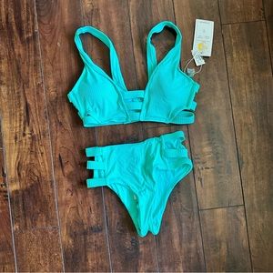 Tiki Bikini in Mint XS